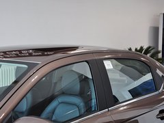 2014款 1.6L 自动 尊贵版