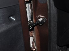 2014款 1.6L 自动 尊贵版