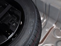 2014款 1.6L 自动 尊贵版