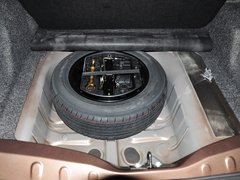 2014款 1.6L 自动 尊贵版
