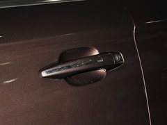 2014款 1.6L 自动 尊贵版