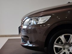 2014款 1.6L 自动 尊贵版