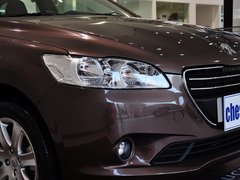2014款 1.6L 自动 尊贵版