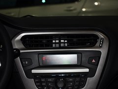 2014款 1.6L 自动 尊贵版