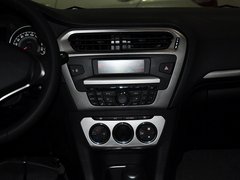 2014款 1.6L 自动 尊贵版