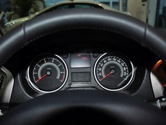 2014款 1.6L 自动 尊贵版