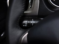 2014款 1.6L 自动 尊贵版