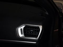 2014款 1.6L 自动 尊贵版