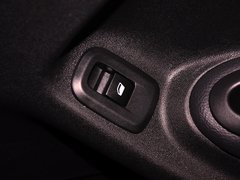 2014款 1.6L 自动 尊贵版