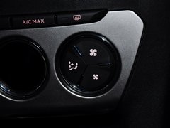 2014款 1.6L 自动 尊贵版