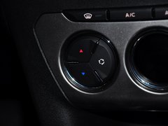 2014款 1.6L 自动 尊贵版