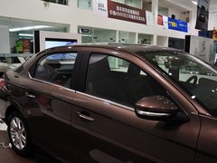 2014款 1.6L 自动 尊贵版