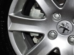 2014款 1.6L 自动 尊贵版