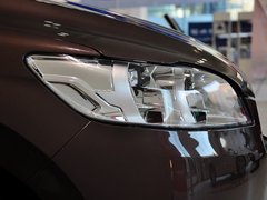 2014款 1.6L 自动 尊贵版