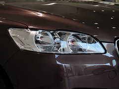 2014款 1.6L 自动 尊贵版