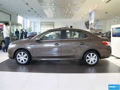2014款 1.6L 自动 尊贵版