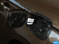 2014款 1.6L 自动 尊贵版