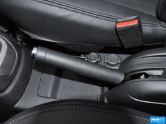 2014款 1.6L 自动 尊贵版