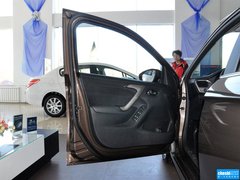 2014款 1.6L 自动 尊贵版