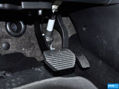 2014款 1.6L 自动 尊贵版