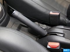 2014款 1.6L 自动 尊贵版