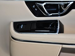 2014款 XJL 3.0 SC 四驱旗舰商务版