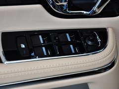 2014款 XJL 3.0 SC 四驱旗舰商务版
