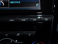 2014款 XJL 3.0 SC 两驱旗舰商务版