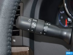 2013款 2.5V 自动 尊锐版