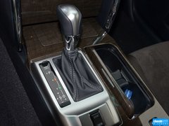 2013款 2.5V 自动 尊锐版