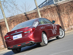 2013款 2.5V 自动 尊锐导航版