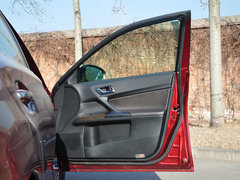 2013款 2.5V 自动 尊锐导航版