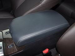 2013款 2.5V 自动 尊锐导航版