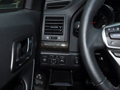 2013款 2.5V 自动 尊锐导航版