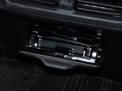 2013款 2.5V 自动 尊锐导航版