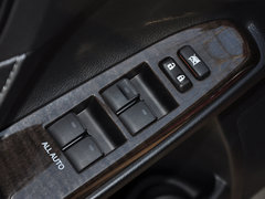 2013款 2.5V 自动 尊锐导航版