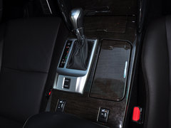2013款 2.5V 自动 尊锐导航版