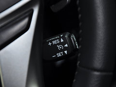 锐志 2013款 2.5V 自动 尊锐导航版