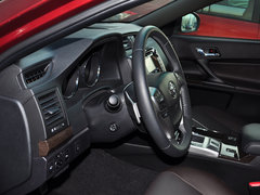 2013款 2.5V 自动 尊锐导航版