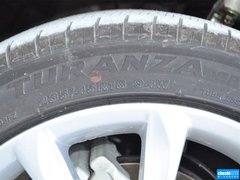 2013款 2.5V 自动 尊锐导航版