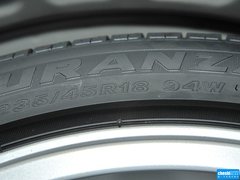 2013款 2.5V 自动 尊锐导航版