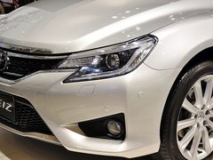 2013款 3.0V 自动 尊锐导航版