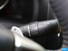 2013款 3.0V 自动 尊锐导航版