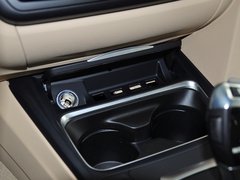 2013款 316i 1.6T 进取型