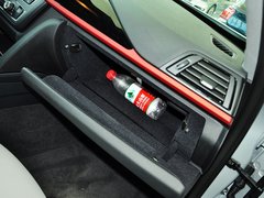 2013款 316i 1.6T 运动设计套装版