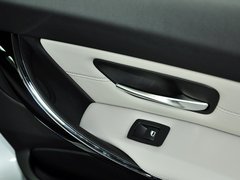 2013款 316i 1.6T 运动设计套装版