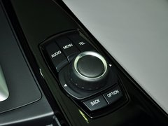 宝马3系 2013款 316i 1.6T 运动设计套装版