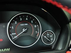 2013款 316i 1.6T 運(yùn)動設(shè)計套裝版
