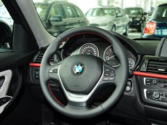 2013款 316i 1.6T 運(yùn)動設(shè)計套裝版