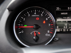 2013款 2.0XV CVT 2WD 炫 5座